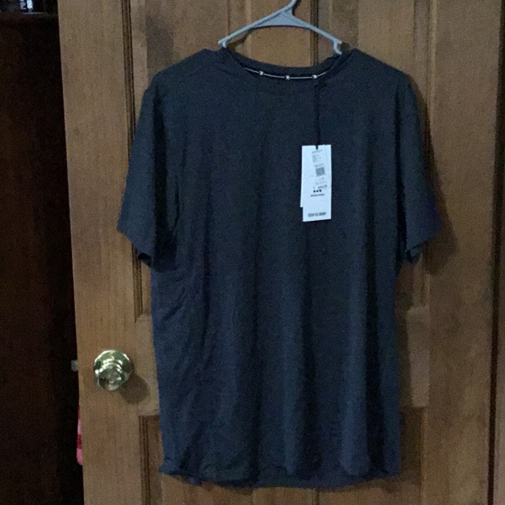 Men’s active shirt